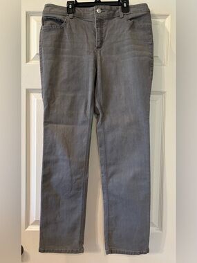 Chico’s so slimming Women’s Straight-Leg Gray Jeans - Classic Style 1.5 short 10